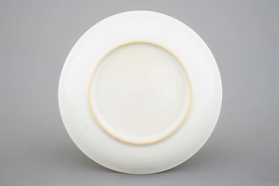 Une petite coupe en porcelaine Chine de commande, 18&egrave;me