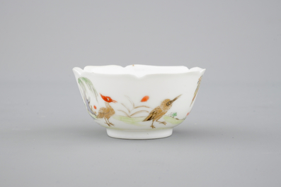 A Chinese export porcelain cup with a design after Cornelis Pronk: &quot;The Parasol Ladies&quot;, ca. 1740