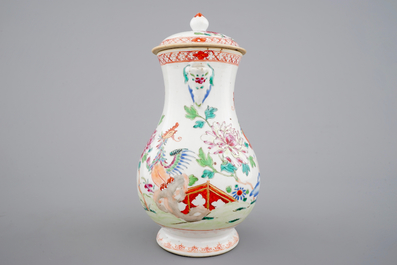Een Chinese export porseleinen famille rose dekselkan, 18e eeuw
