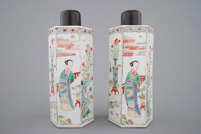 A pair of hexagonal Chinese famille verte tea caddies, Kangxi, ca. 1700