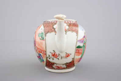 A Chinese export porcelain mandarin pattern teapot, 18th C.