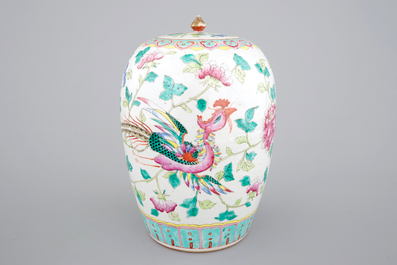 A Chinese polychrome ginger jar and cover with a phoenix, 19th C.