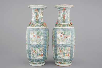 A pair of Chinese porcelain Canton famille verte vases, 19th C.