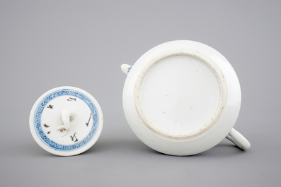 A Chinese Qianjiang porcelain teapot with cover, ca. 1900