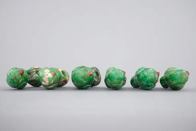 A set of six Chinese sancai pottery figures of parrots, late Qing Dynasty