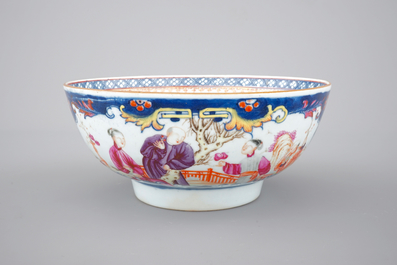 A good Chinese export porcelain Mandarin pattern bowl, 18th C.