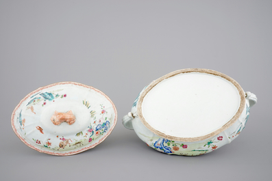 A Chinese famille rose export porcelain tureen on stand, Qianlong, 18th C.