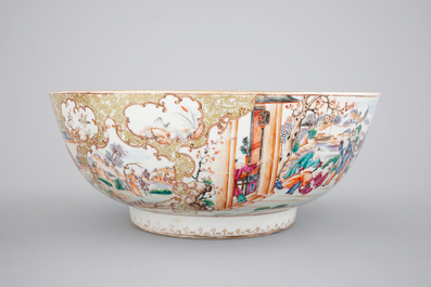 A Chinese export porcelain Mandarin pattern bowl and a dish, Qianlong, 18th C.