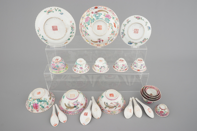 A group of Chinese famille rose Peranakan straits porcelain ware, 19/20th C.