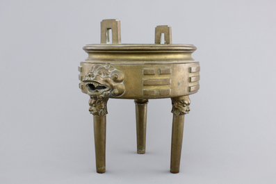 A Chinese bronze tripod incense burner with trigrams, 18/19th C.