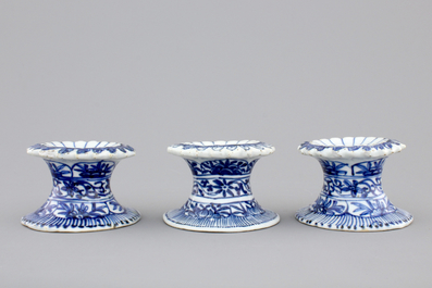 Three Chinese porcelain blue and white salts, Kangxi, ca. 1700
