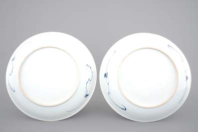 A pair of blue and white Chinese porcelain peony scroll dishes, Kangxi, 18th C.