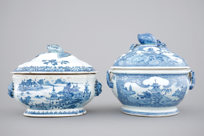 Two Chinese blue and white export porcelain tureens, Qianlong, 18th C.