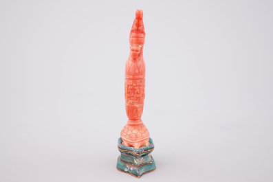 A Chinese carved red coral turtle snuff bottle on stand, 19th C.