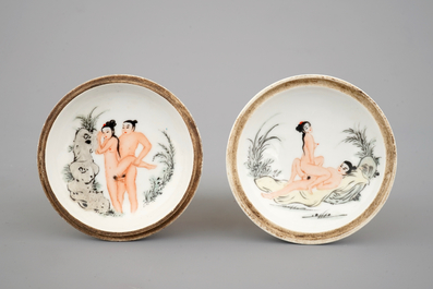 A round Chinese porcelain box and cover with erotic scenes inside, 20th C.