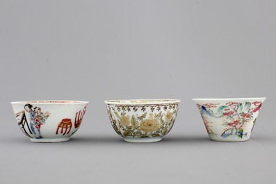 A nice set of three Chinese porcelain cups and two saucers, Yongzheng-Qianlong, 18th C.
