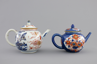 Two Chinese Imari porcelain teapots, 1st half 18th C.