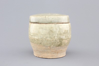 A Chinese Qingbai bowl with fish and a green box and cover, Song, 10-13th C.