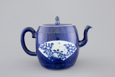 A Chinese porcelain powder blue teapot and cover, Kangxi, ca. 1700