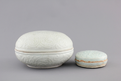 Two round Qingbai boxes with covers, Song and Yuan Dynasty