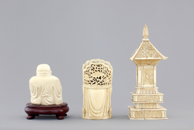 Two Chinese carved ivory figures, a hairpin and a brooch and a Japanese ivory pagoda, 19th C.