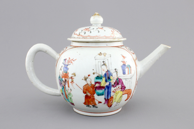 A Chinese export porcelain mandarin pattern teapot, 18th C.