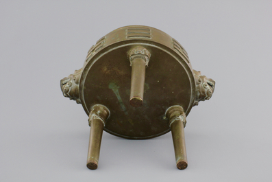 A Chinese bronze tripod incense burner with trigrams, 18/19th C.