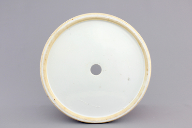 A large Chinese porcelain iron-red &quot;Longevity&quot; brush pot, 19/20th C.