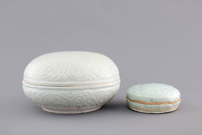 Two round Qingbai boxes with covers, Song and Yuan Dynasty