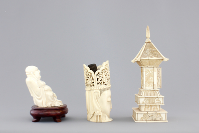 Two Chinese carved ivory figures, a hairpin and a brooch and a Japanese ivory pagoda, 19th C.