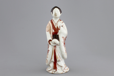 A Japanese porcelain figure of a male official, 17/18th C.