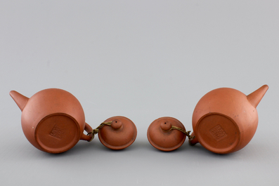 Two small Chinese yixing stoneware teapots, 18/19th C.