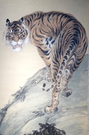 A large Chinese scroll painting of a tiger, 19/20th C.