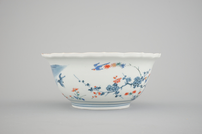 A fine Japanese porcelain Kakiemon bowl, 18th C.