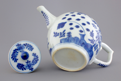 A Chinese porcelain blue and white teapot and cover, Kangxi