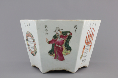 A hexagonal Chinese famille rose porcelain &quot;Wu Shuang Pu&quot; jardiniere, 19th C.