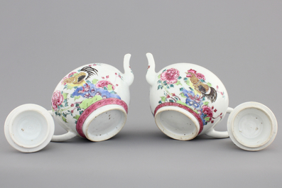A pair of Chinese porcelain famille rose teapots with cockerels, Yongzheng, 1722-1735