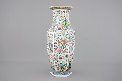 A Chinese hexagonal relief-decorated famille rose porcelain vase, 19th C.