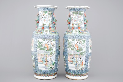 A pair of Chinese porcelain Canton famille verte vases, 19th C.