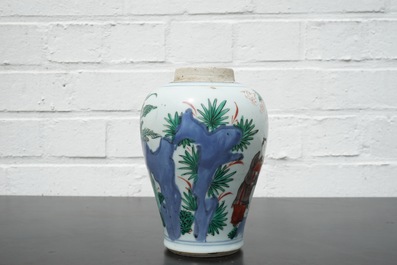 A Chinese wucai porcelain vase, Transitional period, 17th C.