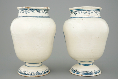 A pair of footed pharmacy jars, France, 18th C.