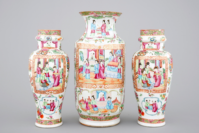 Un lot de 3 vases et 3 bols en porcelaine de Canton famille rose, 19&egrave;me