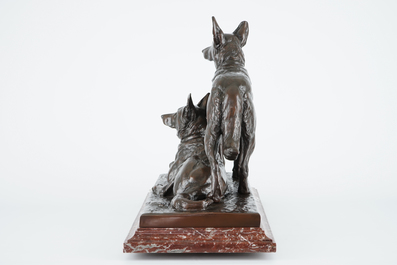 Charles Paillet (1871-1937): Deux bergers allemands, groupe en bronze