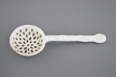 A white Dutch Delftware punch spoon, 18th C.