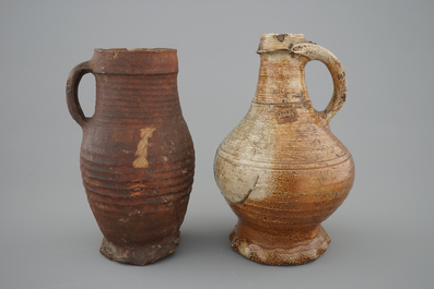 Two early saltglazed stoneware jugs, Raeren, 15/16th C.