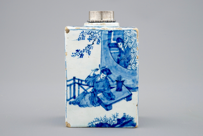 A fine blue and white Dutch Delft chinoiserie tea caddy, Kangxi style, ca. 1700