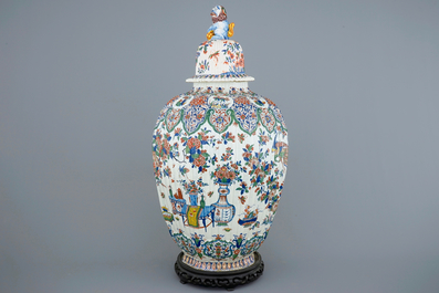 A Dutch Delft vase and cover in cashmere palette, ca. 1700