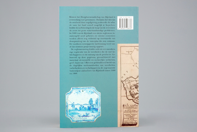 Een blauw-witte Delfts aardewerken plaquette over baggerwerk, 18e eeuw