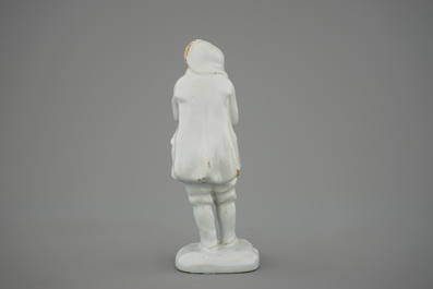 Une figure en blanc de Delft, all&eacute;gorie de l'hiver, 18&egrave;me