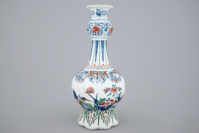 A Dutch Delft cashmere palette vase, 18th C.